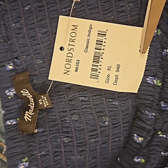 💕MADEWELL💕 Lucille Balloon Sleeve Smocked Top ~ Classic Indigo XL NWT - Picture 10 of 13